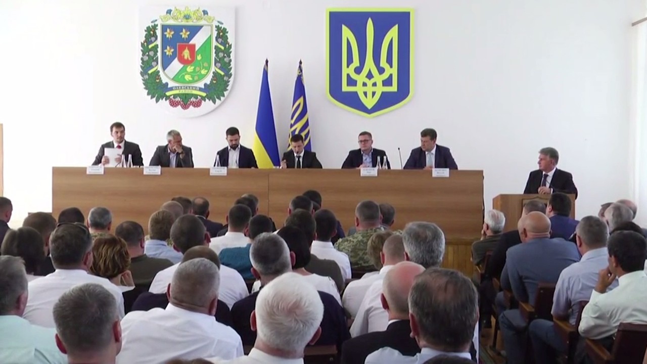 Президент України представив нового голову Житомирської ОДА та провів нараду щодо незаконного видобутку бурштину