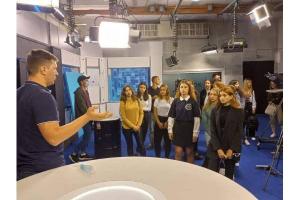 Команда Суспільного у Житомирі розповіла студентам про роботу за лаштунками телерадіокомпанії 